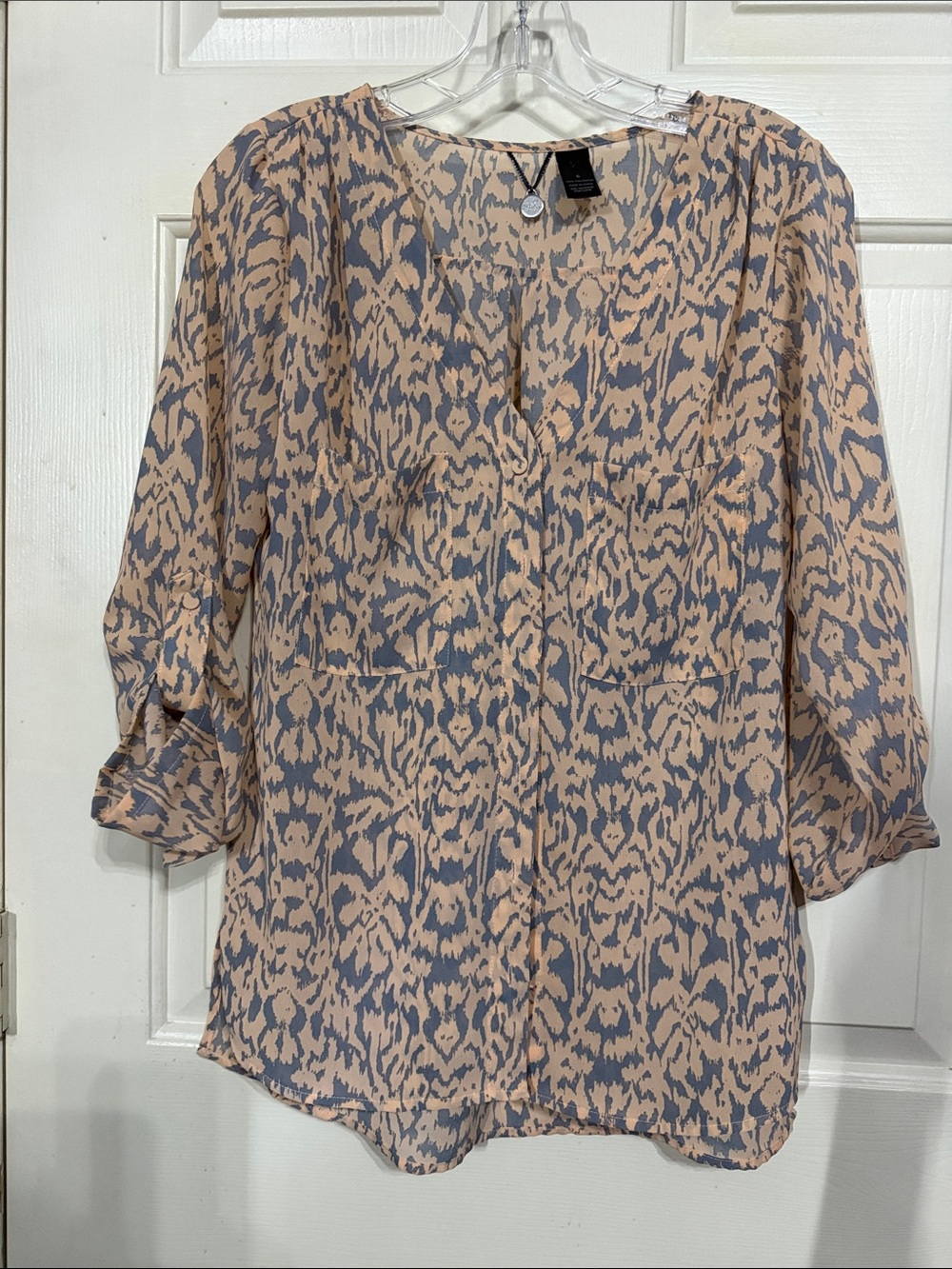 BKE Pink and Gray Printed V-Neck Blouse